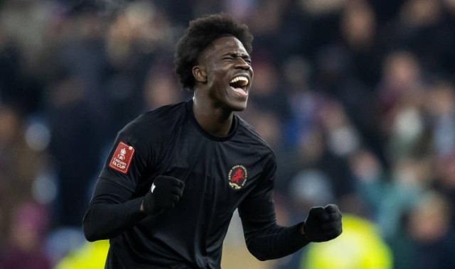 记者：维拉中场阿马杜-奥纳纳腿筋受伤，缺席与水晶宫的比赛